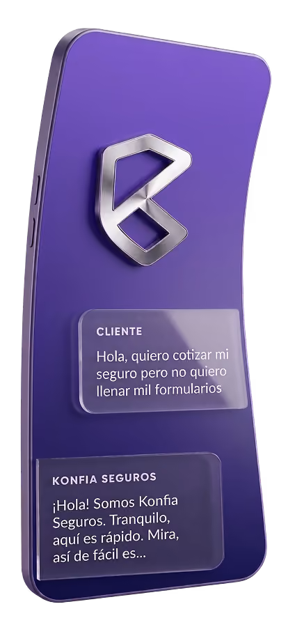 Celular con el logo de Konfia y un chat: el cliente pide cotizar sin llenar formularios y Konfia Seguros le responde que es rápido